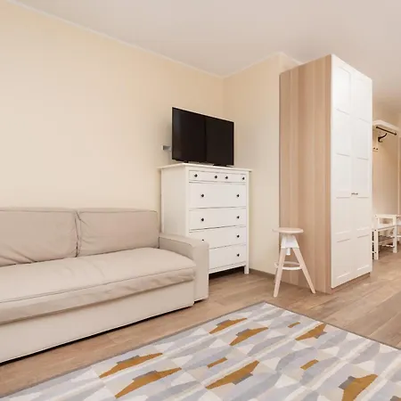 アパート Beige Studio On The Coast With Parking And Balcony In By Renters *